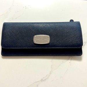MICHAEL KORS Navy Slim Wallet